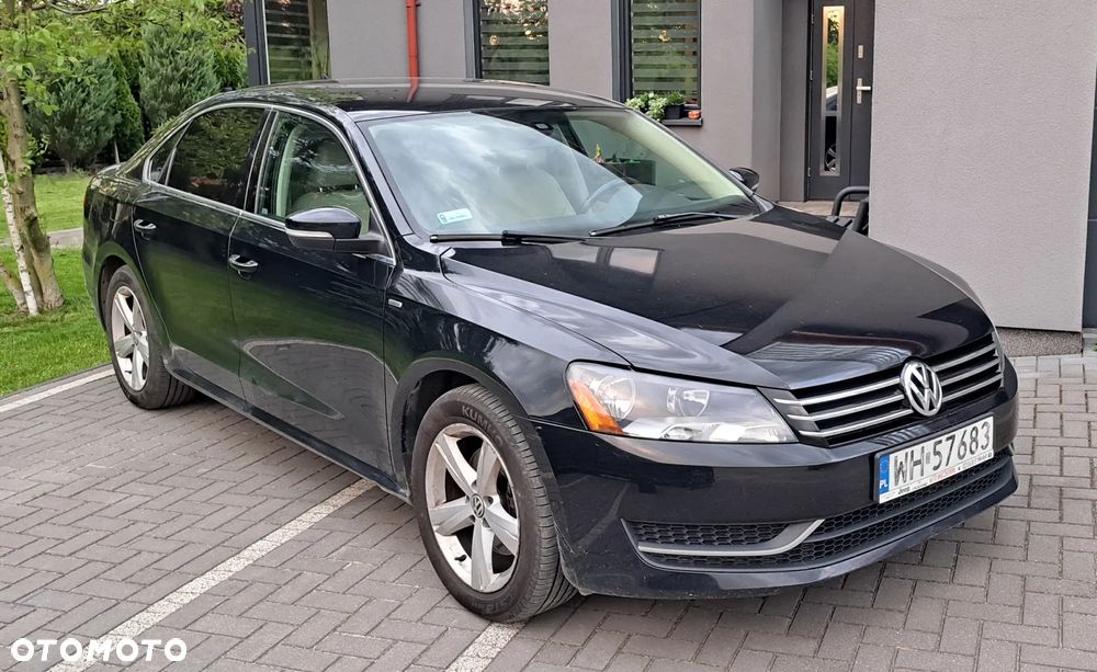 Volkswagen Passat 1.8 TSI Comfortline DSG - 2