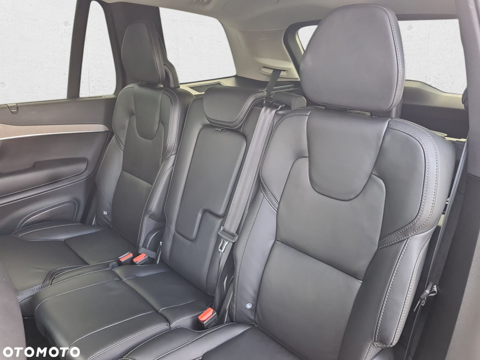 Volvo XC 90 - 23