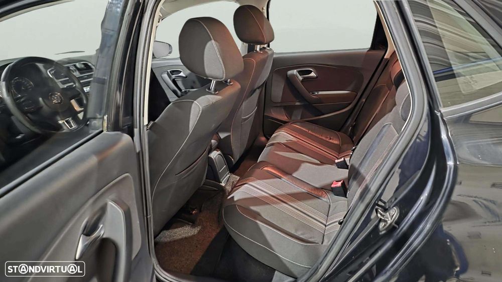 VW Polo 1.2 MATCH - 11