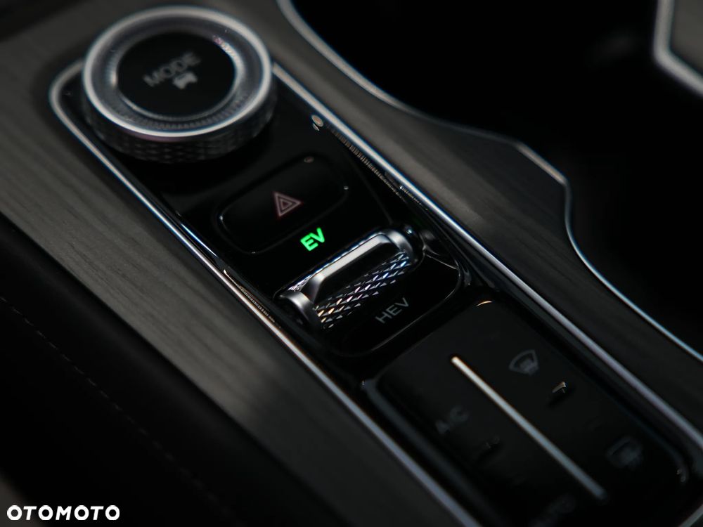 Chery Tiggo 8 1.5 T-GDI Super Hybrid Comfort DCT - 12