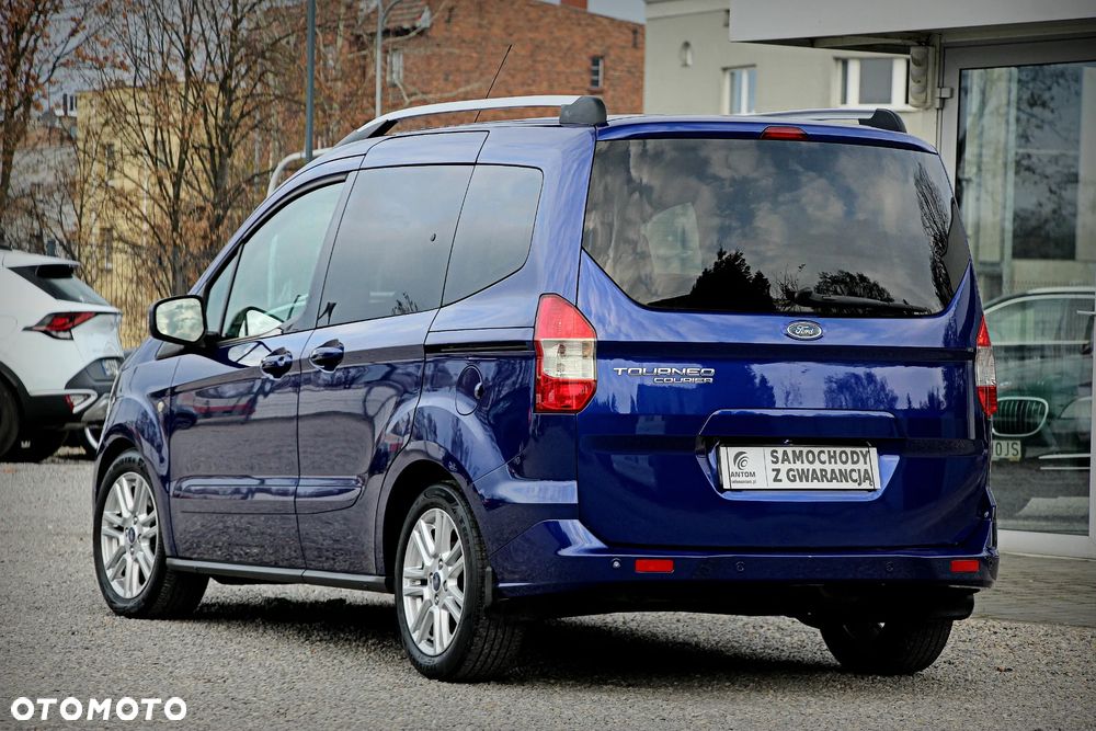 Ford Tourneo Courier 1.5 TDCi Titanium - 9