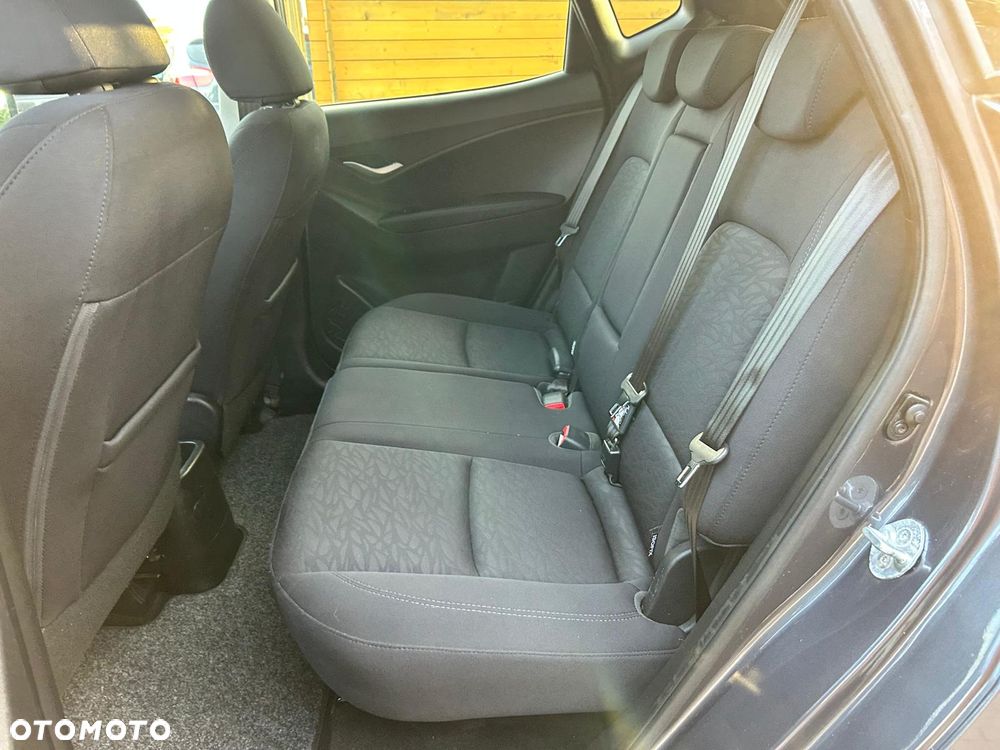 Hyundai ix20 1.4 CRDi Comfort - 21