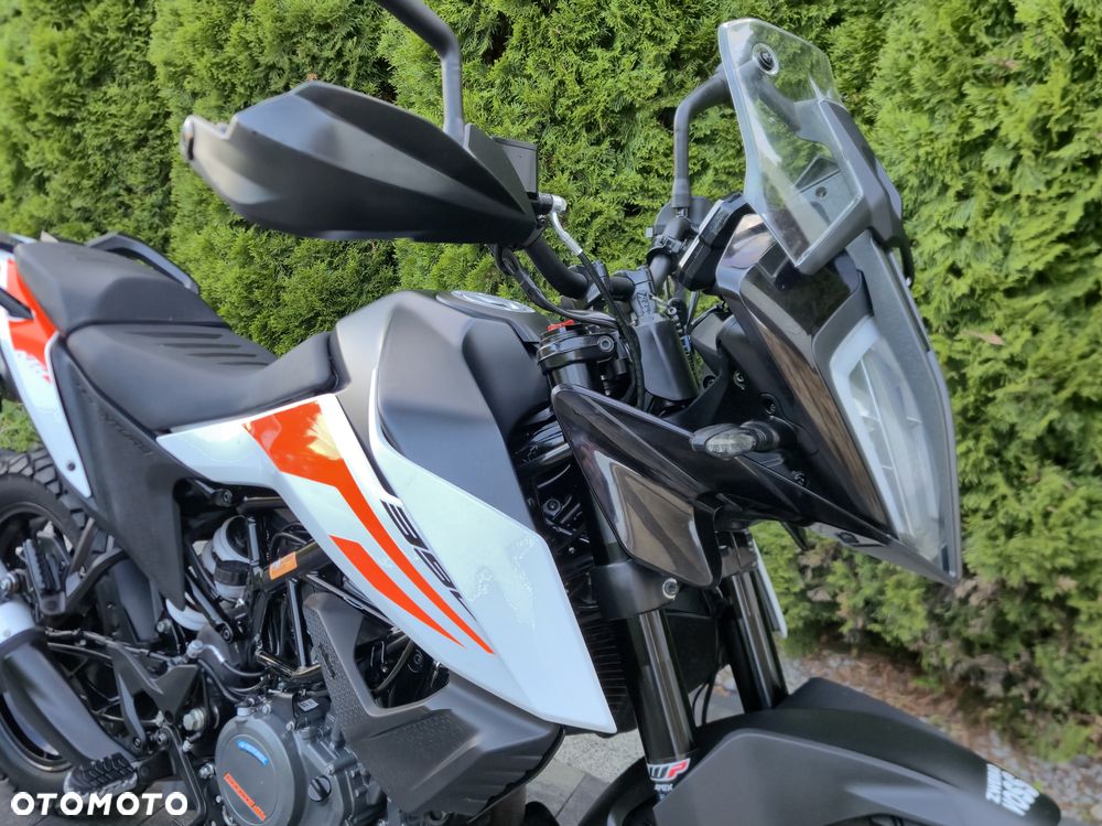 KTM Adventure - 13