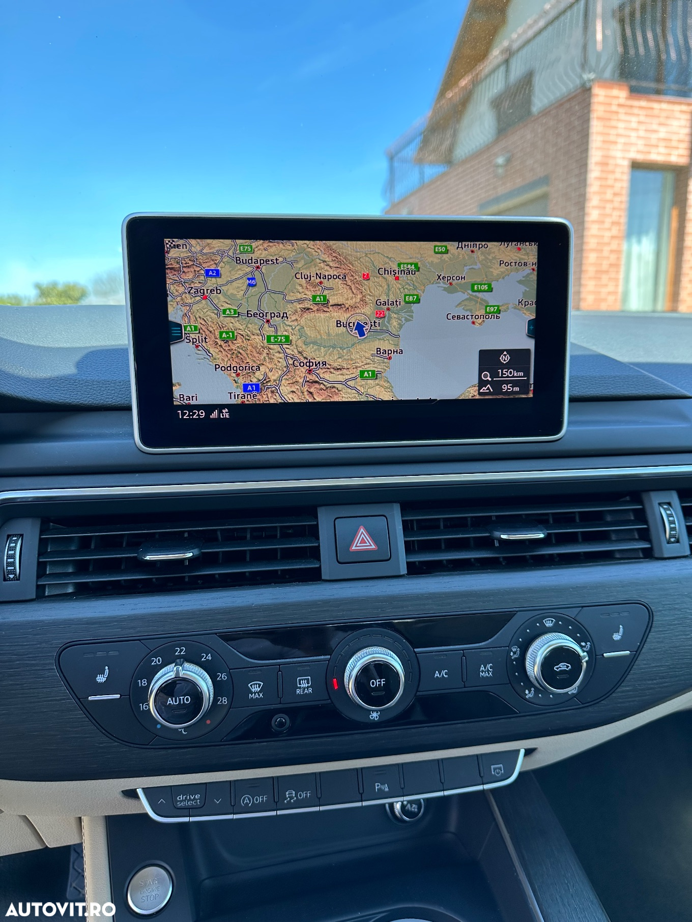 Volkswagen Passat - 25