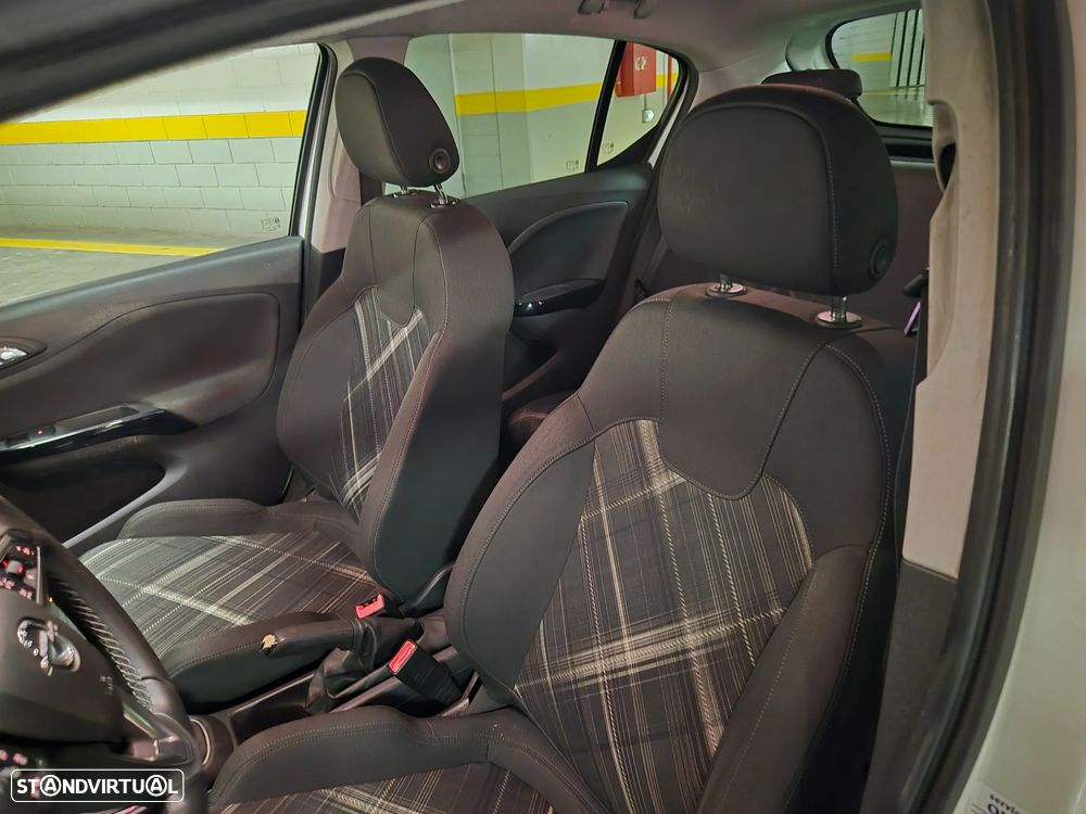 Opel Corsa 1.0 T Color Edition - 27