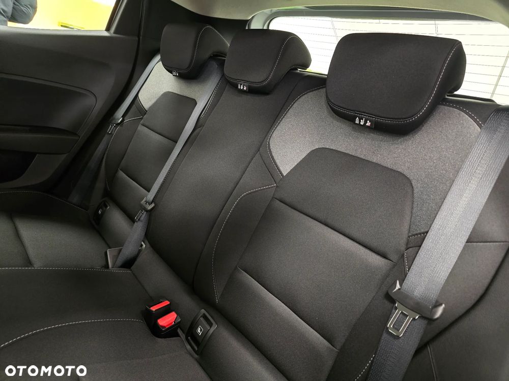 Renault Clio 1.0 TCe Evolution - 20