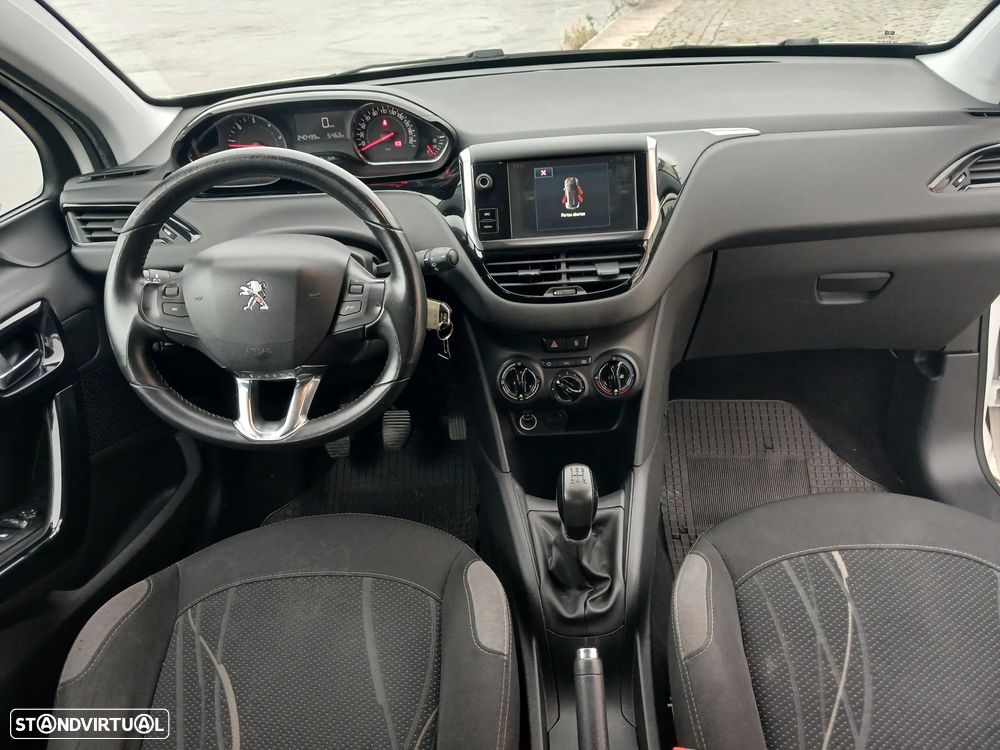 Peugeot 208 1.4 HDi Active - 20