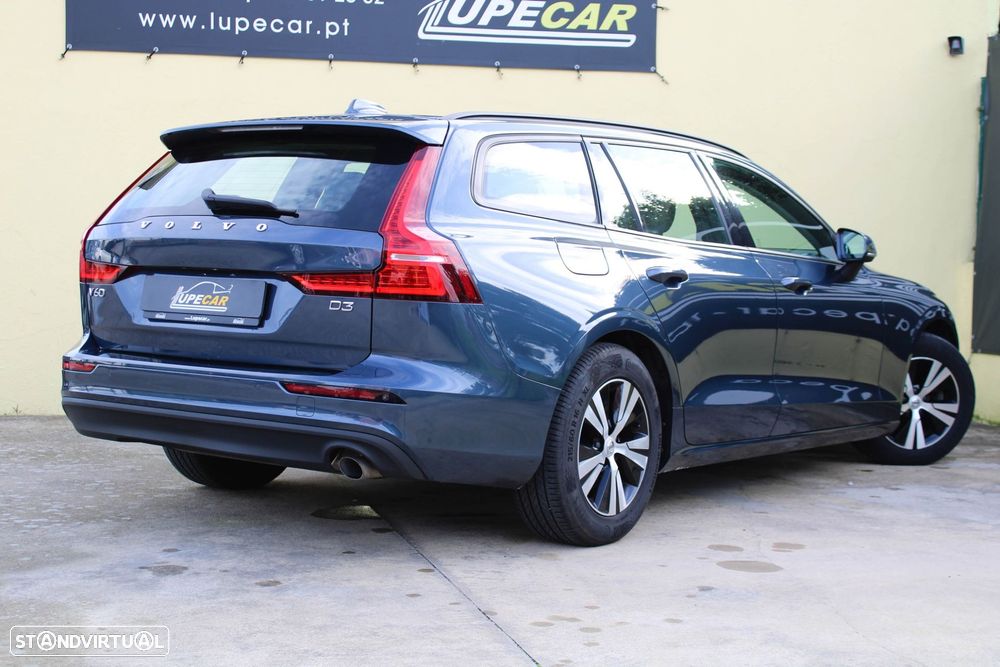 Volvo V60 2.0 D3 - 18