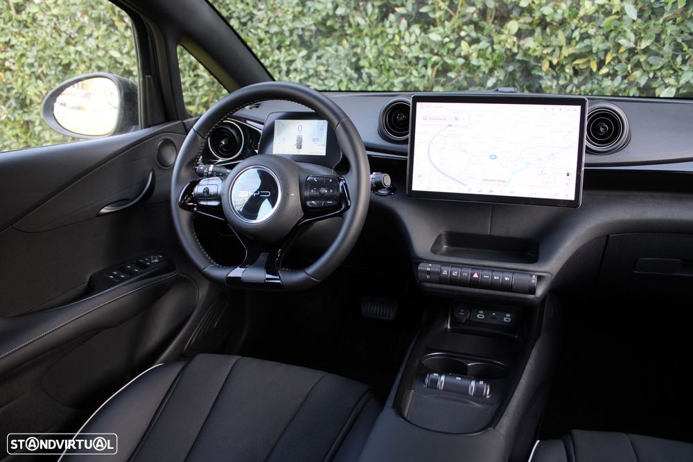 BYD Dolphin 60.4 kWh Comfort - 26