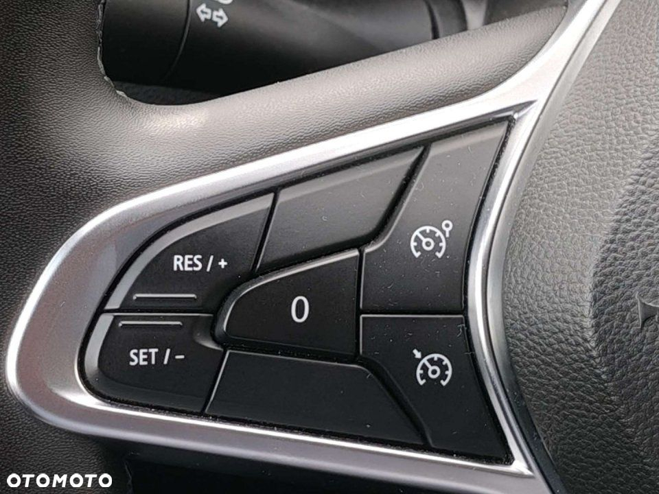 Renault Captur - 11