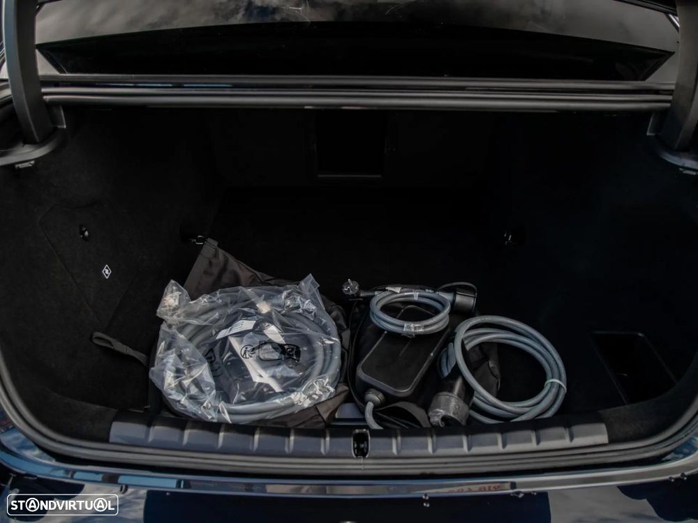 BMW i7 eDrive50 Pack Desportivo M Pro - 10