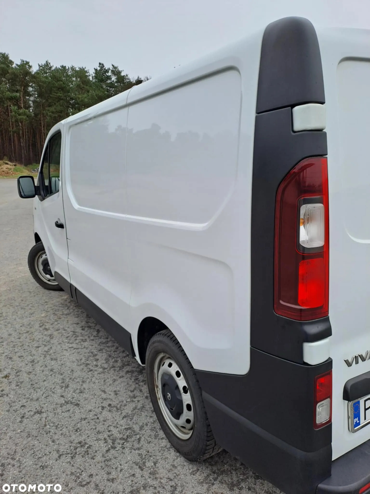 Opel Vivaro - 2