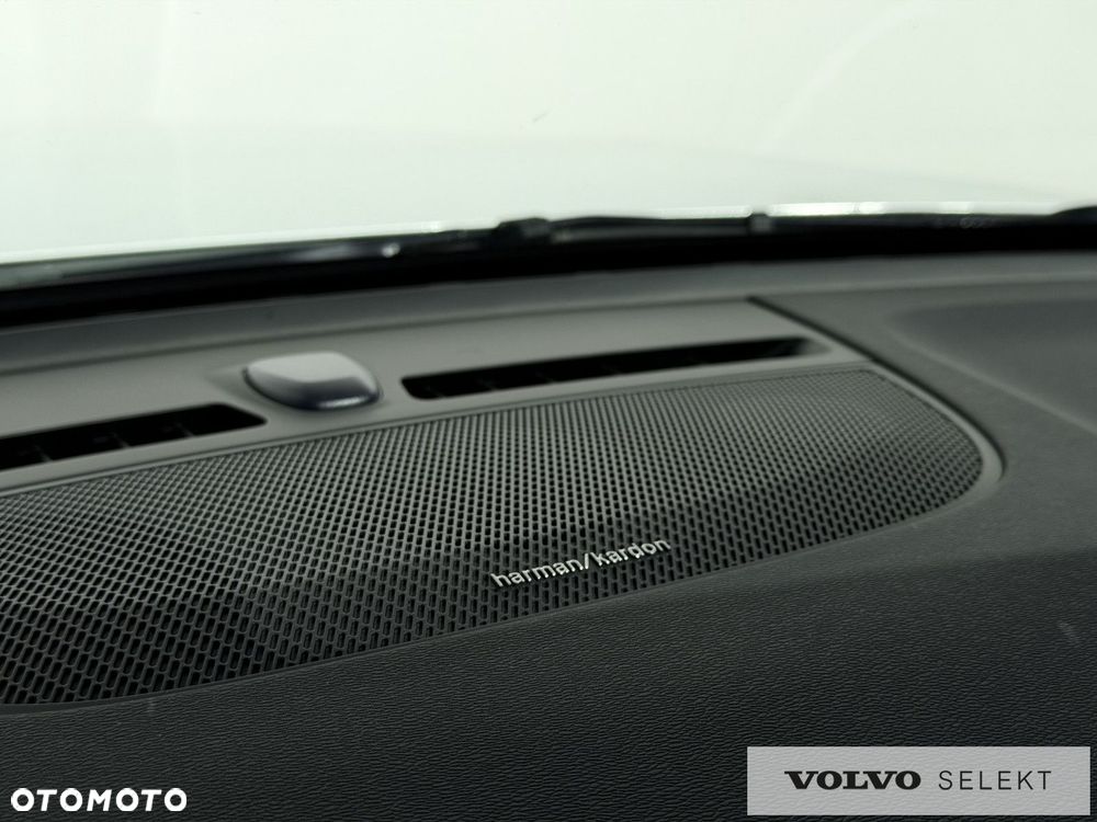 Volvo XC 40 - 34