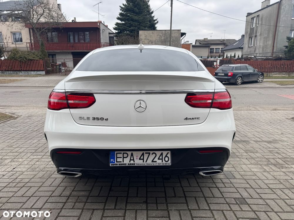Mercedes-Benz GLE 350 d 4-Matic - 4