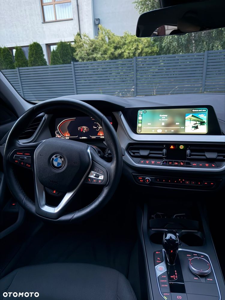 BMW Seria 1 118i Advantage - 35