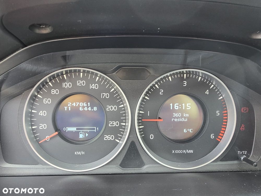Volvo XC 60 DRIVe Kinetic - 13