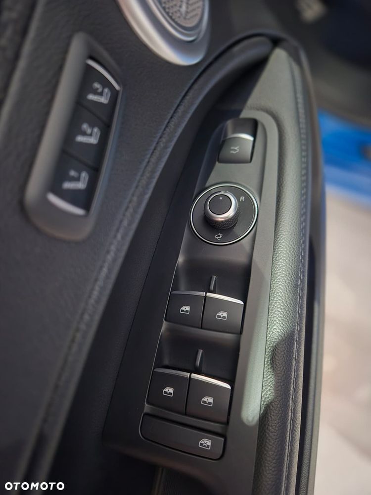 Alfa Romeo Stelvio - 19