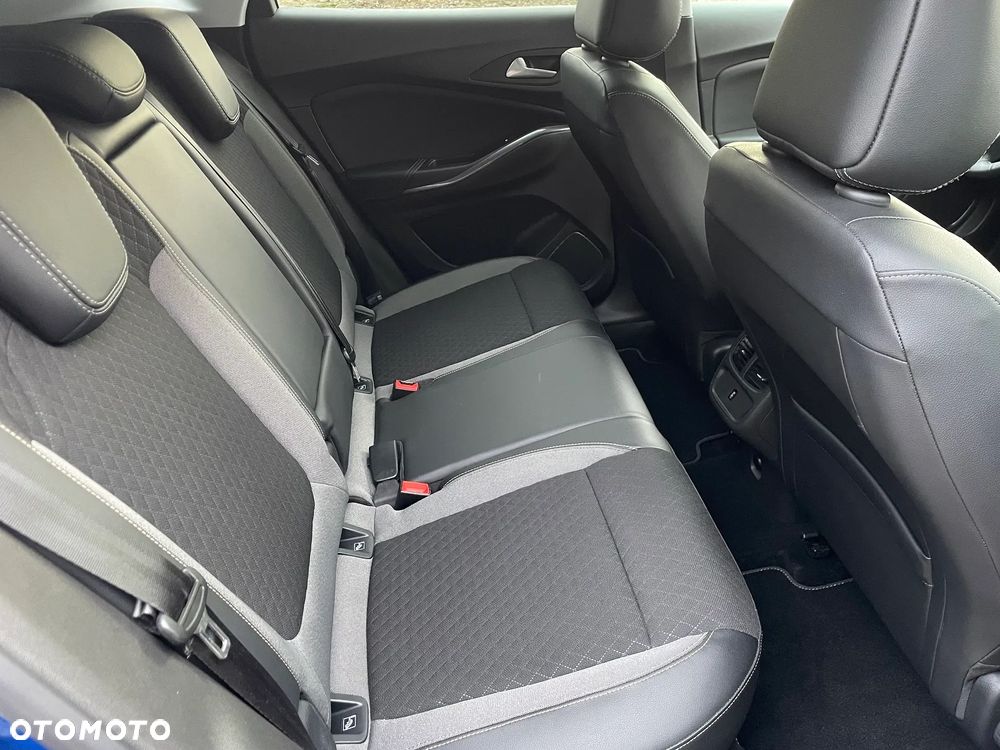 Opel Grandland X 1.5 D Start/Stop INNOVATION - 18