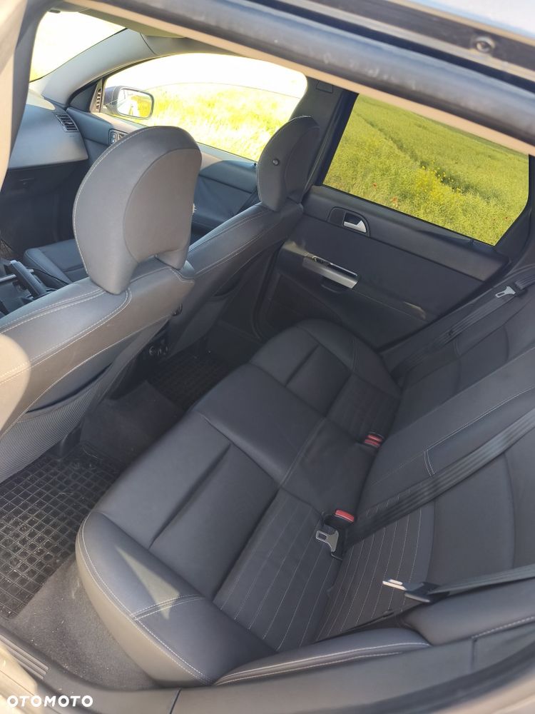 Volvo V50 - 6