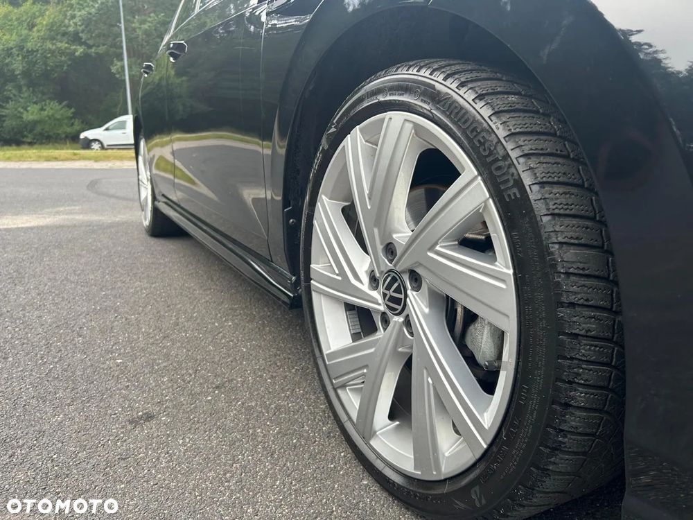 Volkswagen Golf - 12