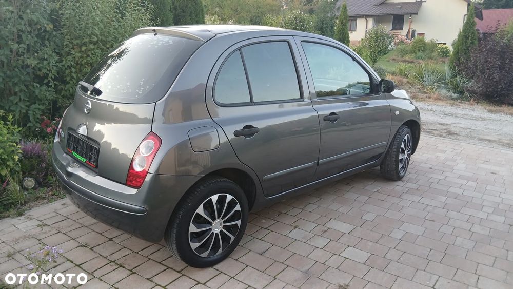 Nissan Micra - 8