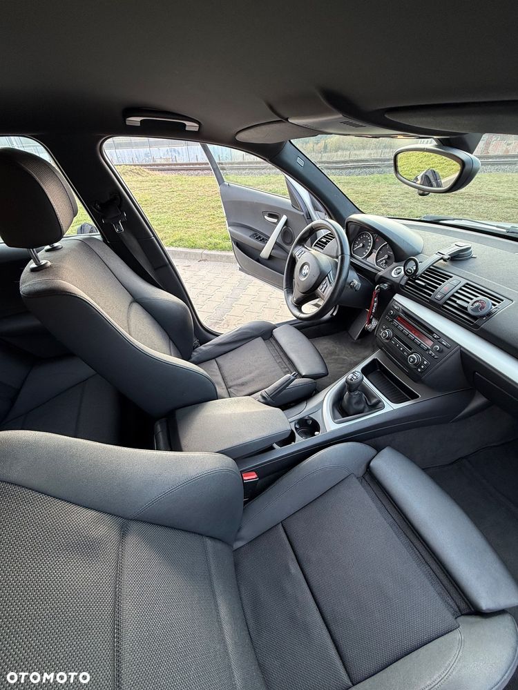 BMW Seria 1 118d DPF Edition Sport - 16