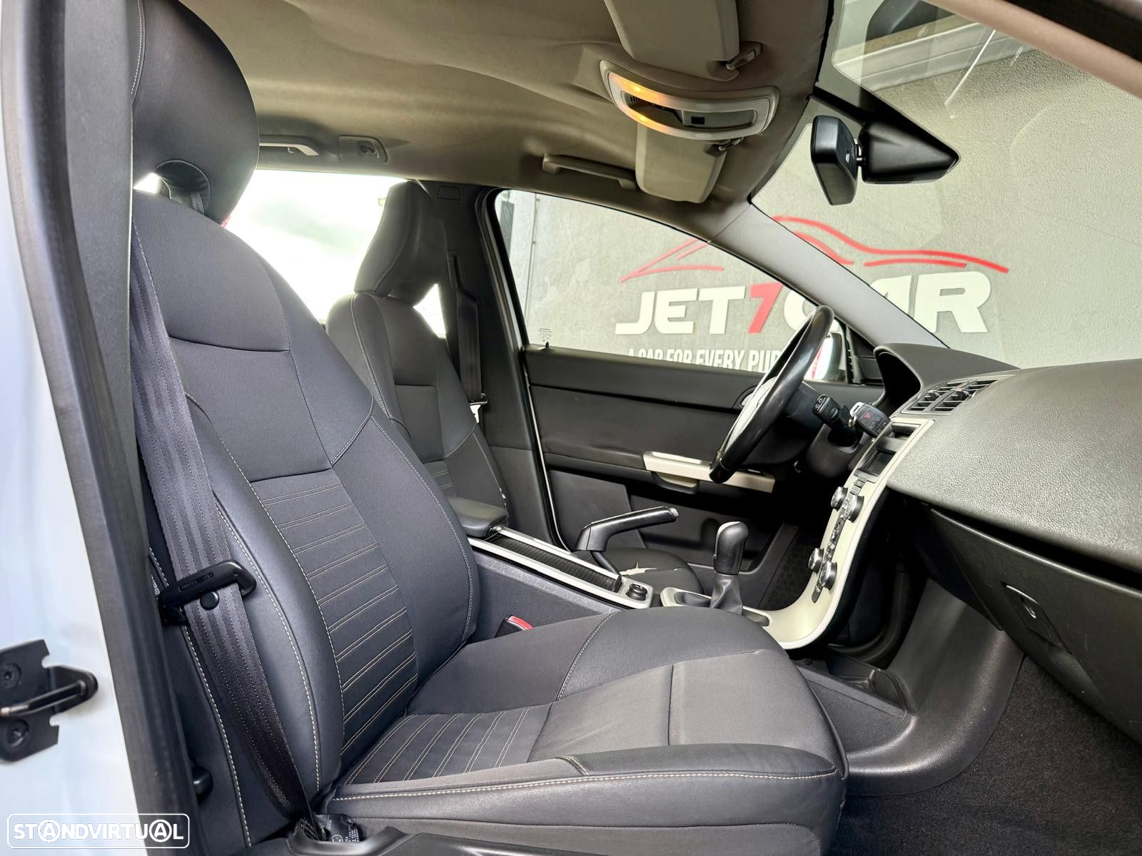 Volvo V50 1.6 D Momentum - 9