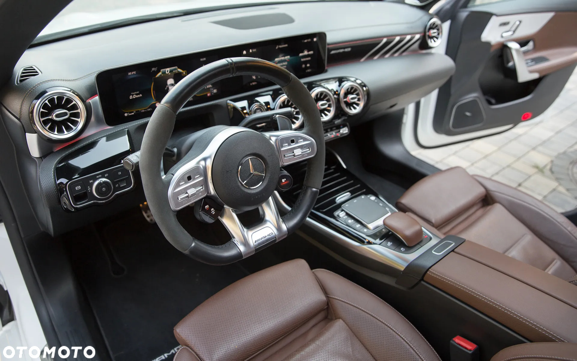 Mercedes-Benz CLA AMG 45 S 4-Matic 8G-DCT - 7