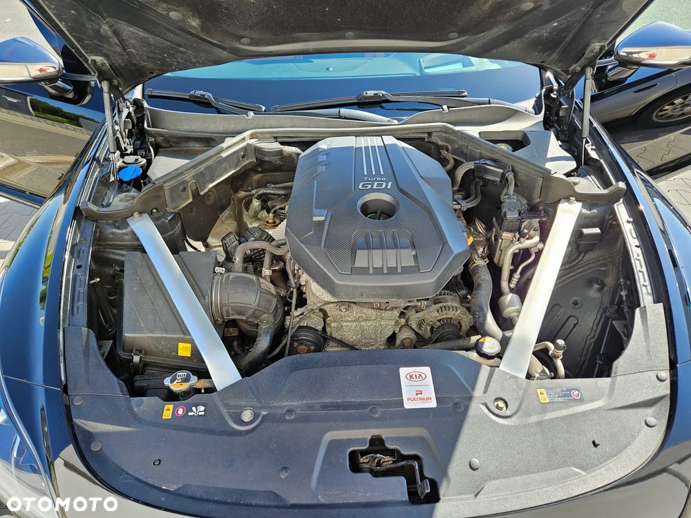 Kia Stinger 2.0 T-GDI GT Line - 17