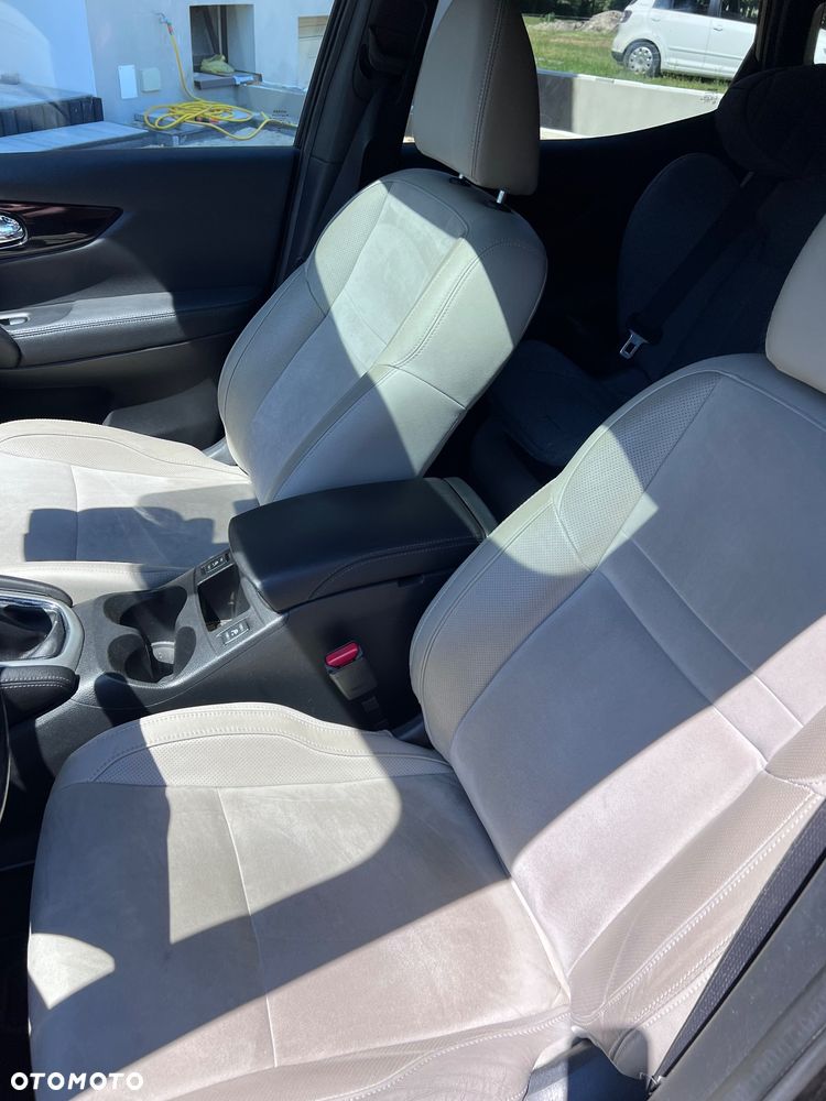 Nissan Qashqai - 9