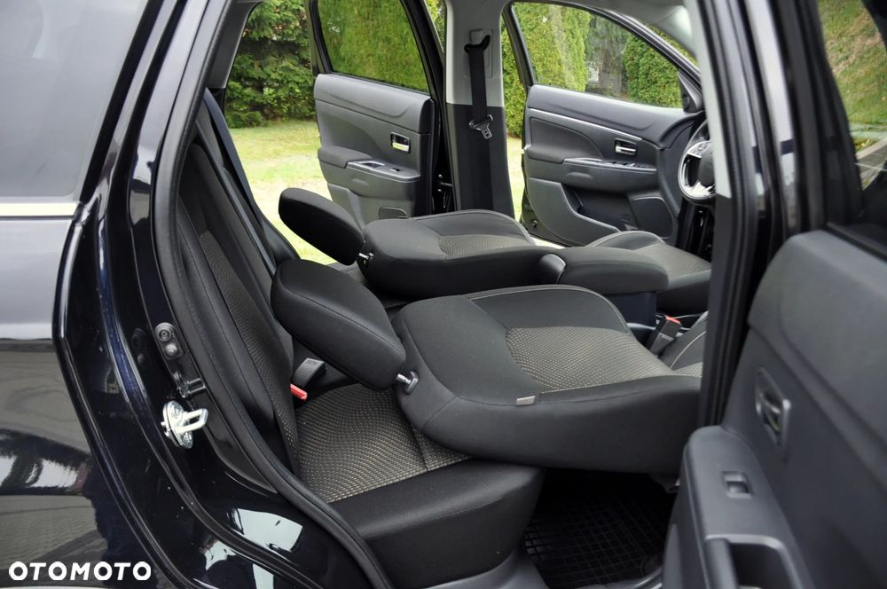 Mitsubishi ASX - 23
