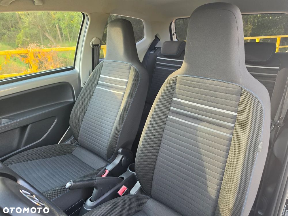 Volkswagen up! cup - 20