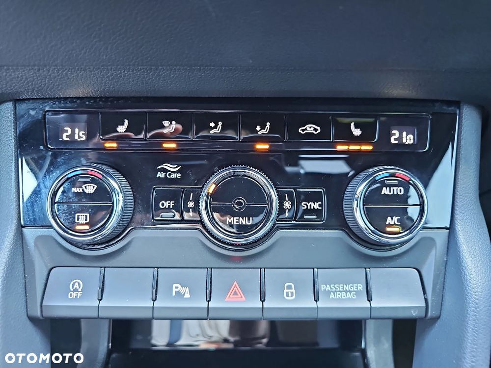 Skoda Karoq 1.5 TSI ACT 4x2 Sportline DSG - 20