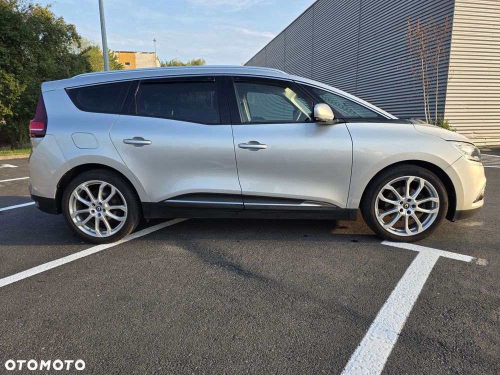 Renault Grand Scenic - 2