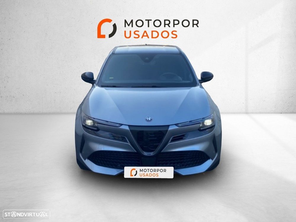 Alfa Romeo Junior 1.2 Speciale eDCT6 - 2