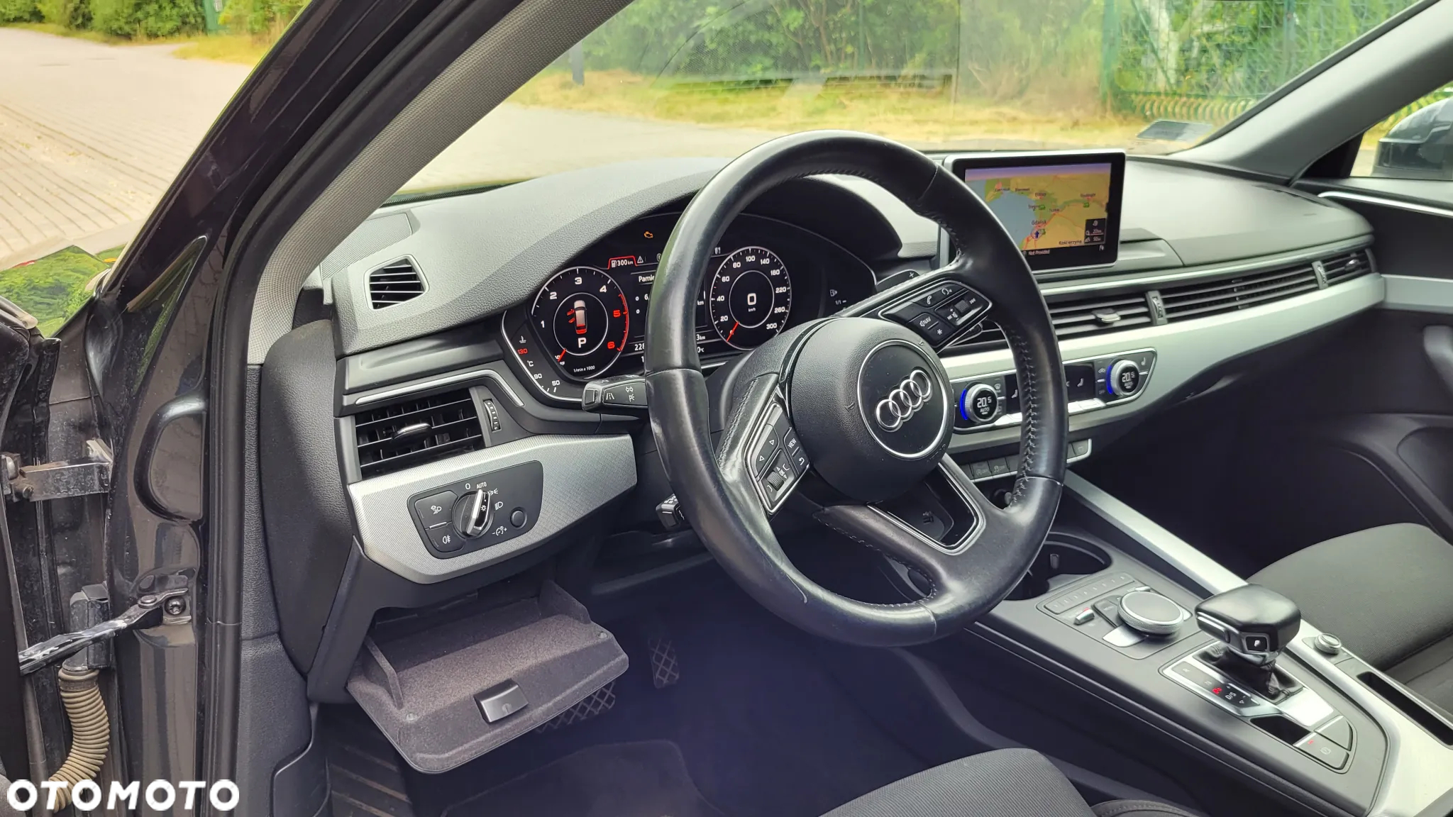 Audi A4 2.0 TDI S tronic - 13