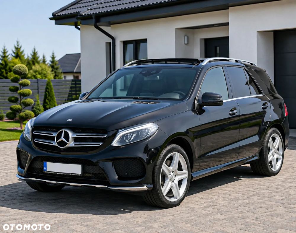Mercedes-Benz GLE 350 d 4Matic 9G-TRONIC AMG Line - 1