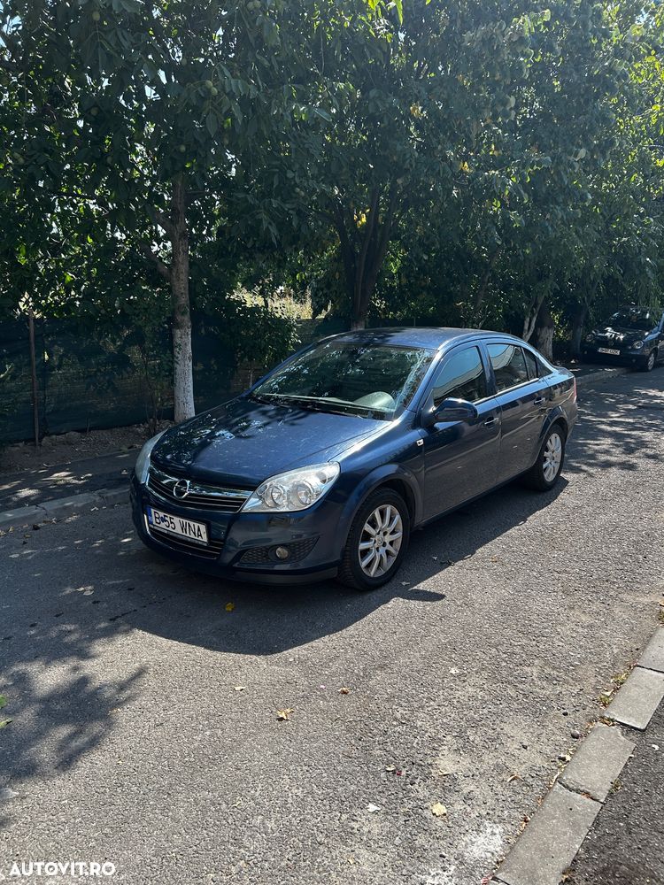 Opel Astra - 2