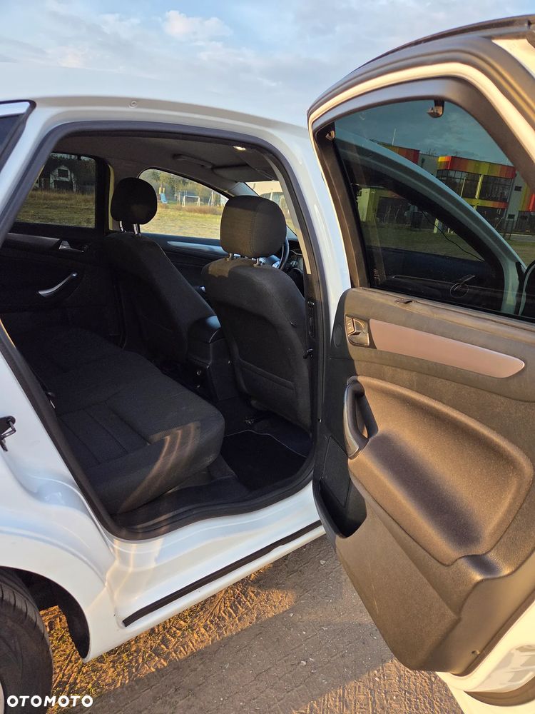 Ford Mondeo 1.6 Silver X - 16