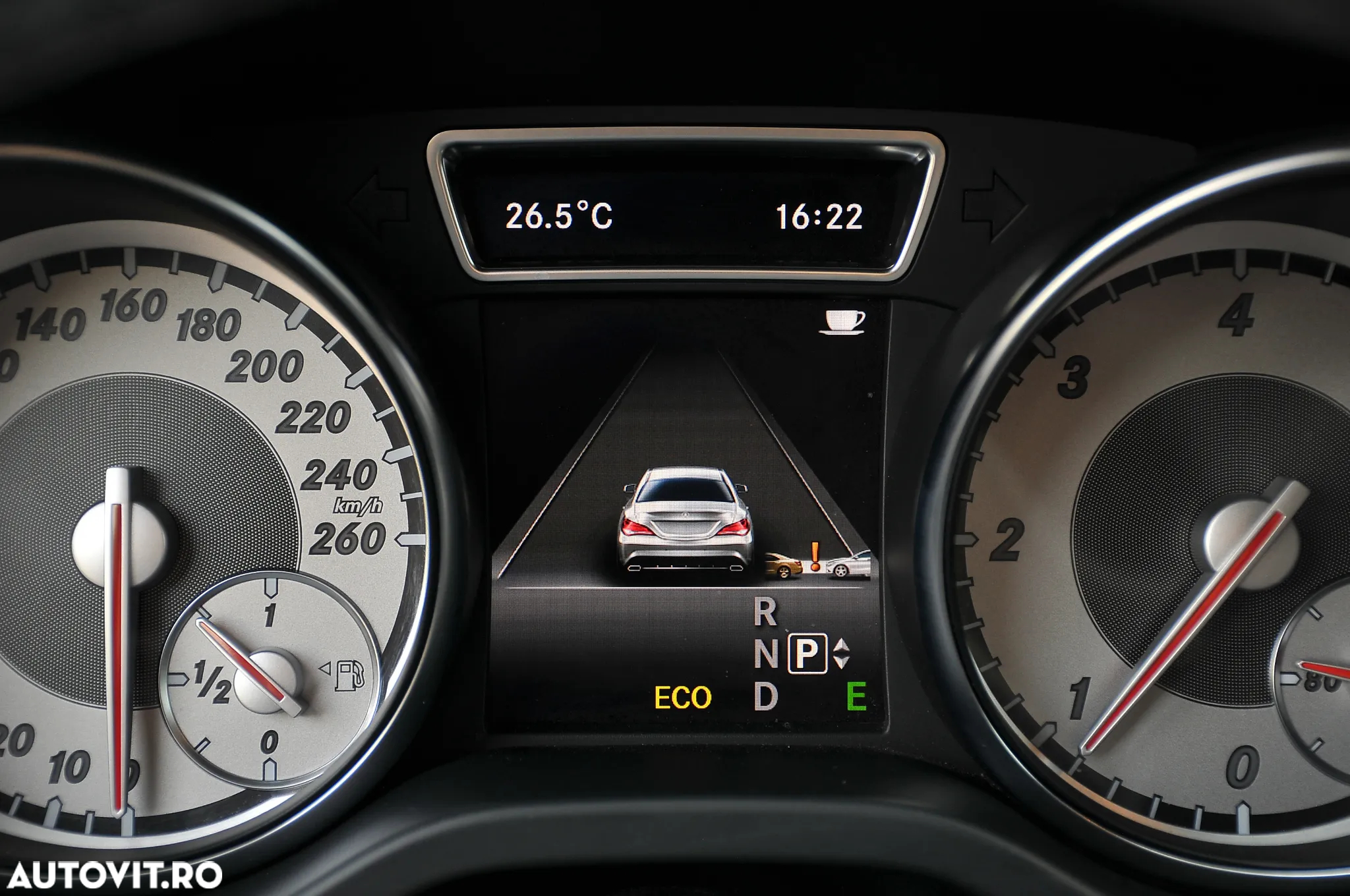 Mercedes-Benz CLA - 25