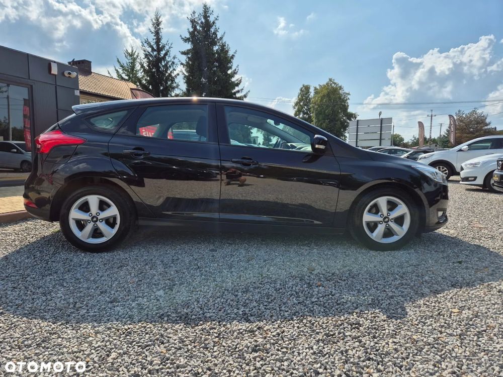 Ford Focus 1.6 TDCi DPF Titanium - 28