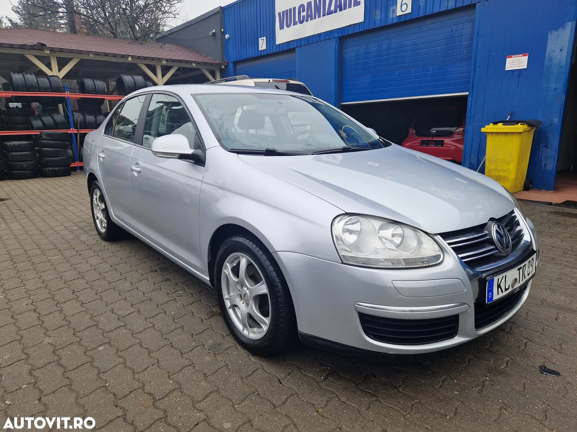 Volkswagen Jetta 1.6 Automatik Comfortline - 6