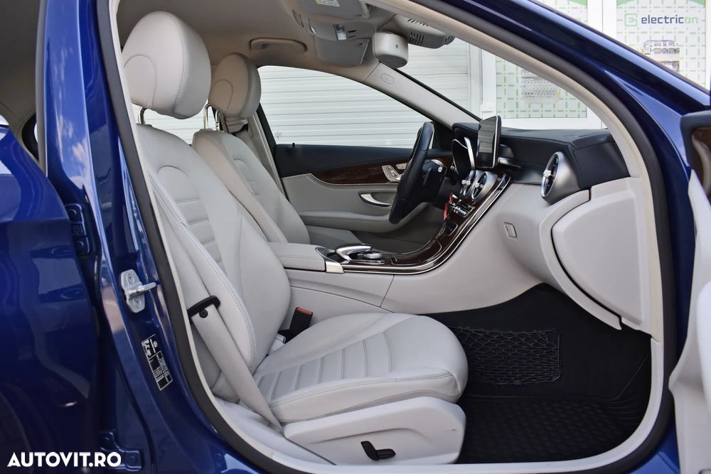 Mercedes-Benz C - 14