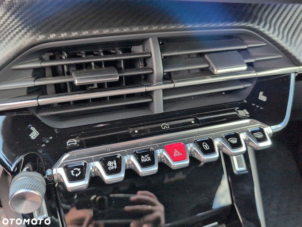 Peugeot 2008 1.2 PureTech Allure S&S EAT8 - 18