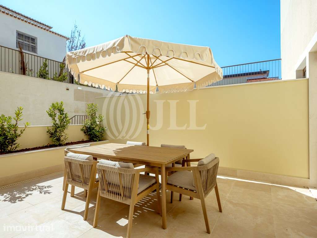 Apartamento T3 duplex com jardim Monte Estoril Cascais - Grande imagem: 2/85