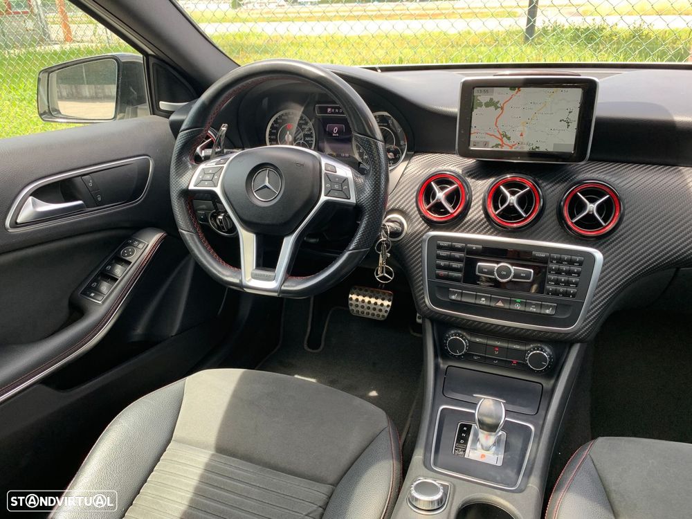 Mercedes-Benz A 45 AMG 4-Matic - 16