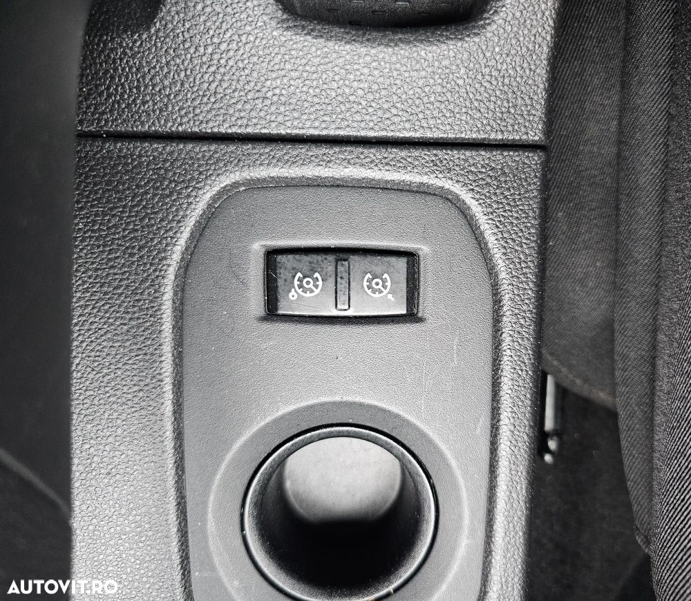 Dacia Duster SCe 115 2WD Prestige - 13