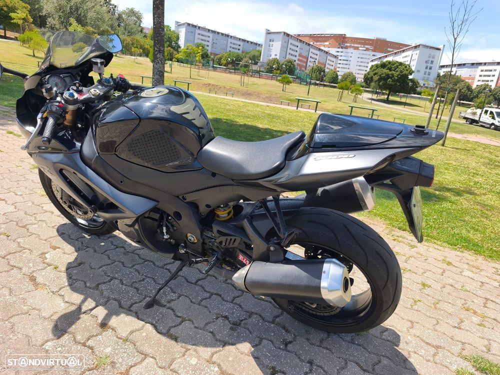 Suzuki GSX-R 1000 - 7