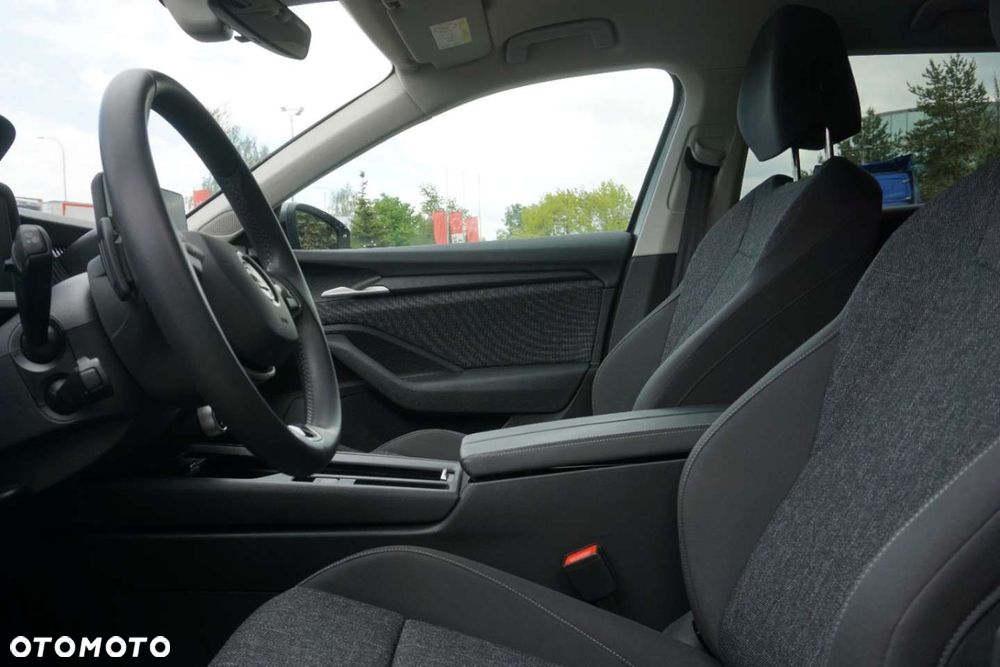 Skoda Superb 2.0 TDI SCR Essence DSG - 16