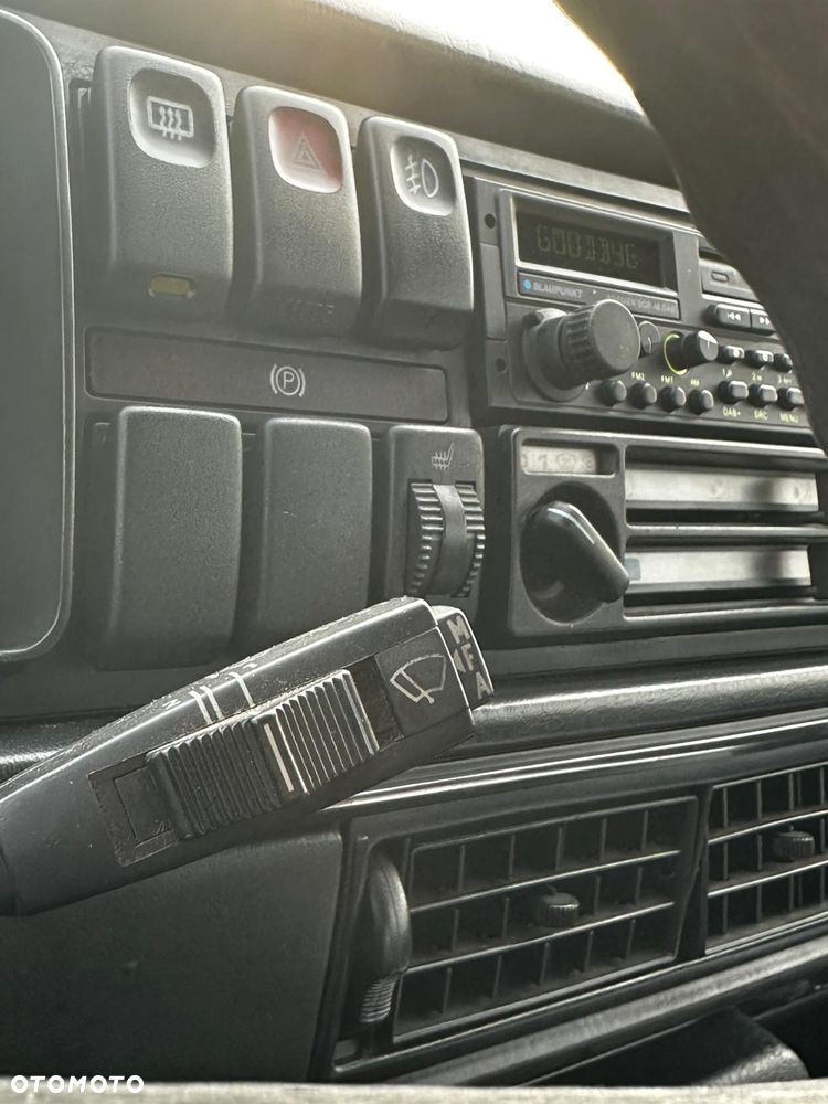 Volkswagen Golf - 14